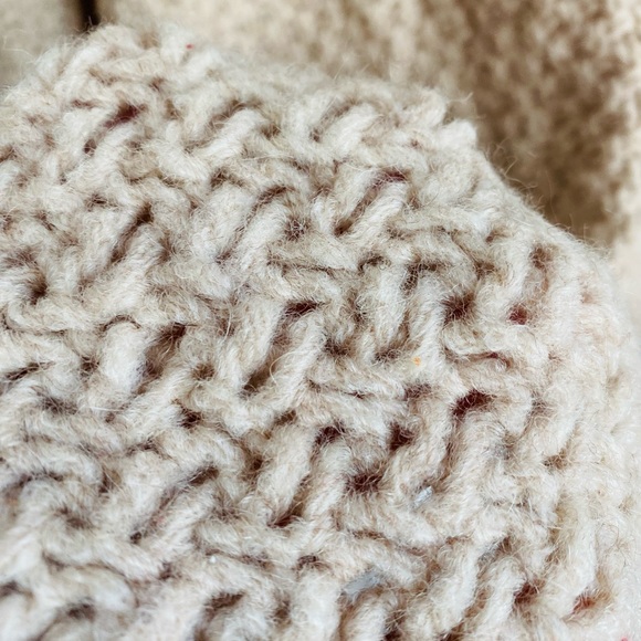 Vintage Tan Cream HandKnitted Cardigan Sweater Duster - Picture 8 of 11